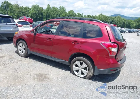 2015 Subaru Forester 2.5I Premium из США, поврежденный, VIN JF2SJADC0FH832319